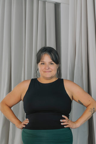 La camisole avec soutien intégré  - essentiel