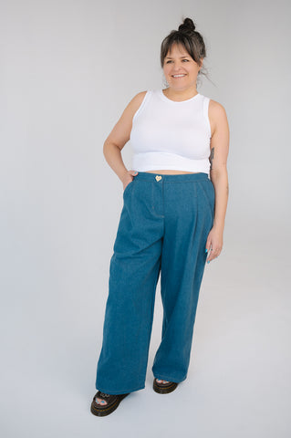 Le pantalon Sally - denim bleu moyen